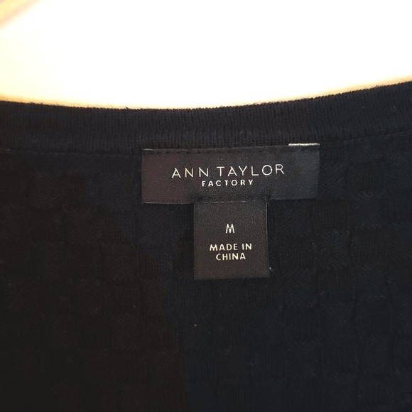Ann Taylor Factory Zip Front Cardigan size M - Picture 3 of 5